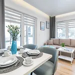 Apartament Horizon Park 4a 度假居 Dziwnówek